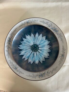 Glass Garden Flower Art Blue Floral China Plates With Blue Daisy Plate
